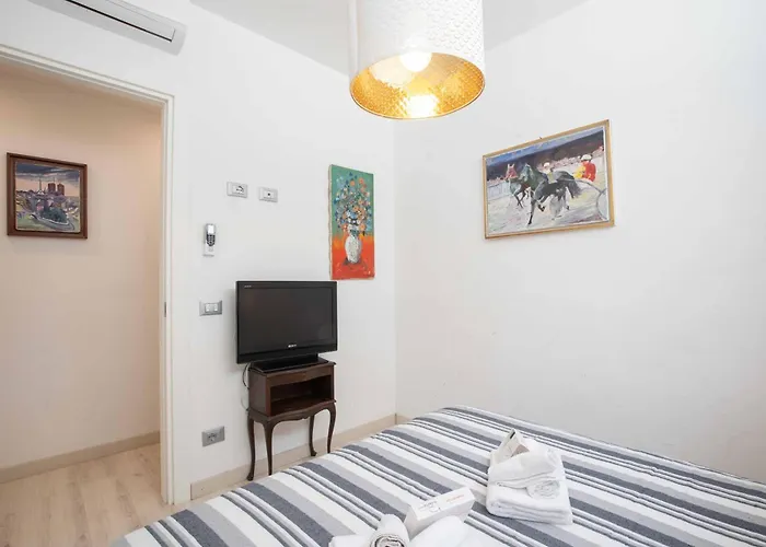 Casa Angerin Apartments - Happy Rentals