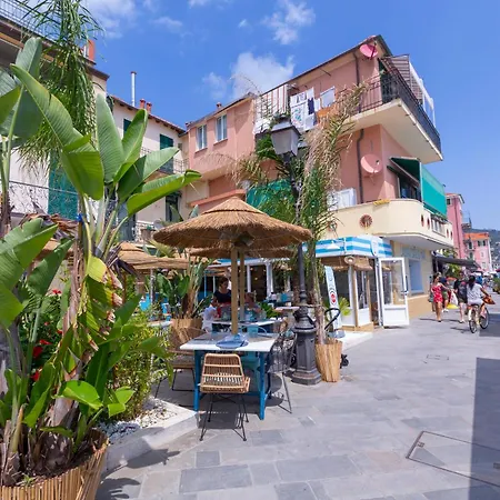 Casa Angerin Apartments - Happy Rentals Alassio Exterior photo